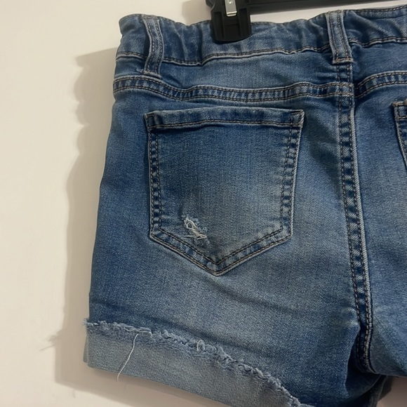 True Craft Girls Ripped Denim Shorts Size 16 EUC - Picture 6 of 7